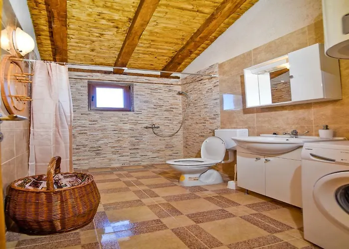 Anita 2 For 8 Persons With Pool * Stankovci (Zadar)