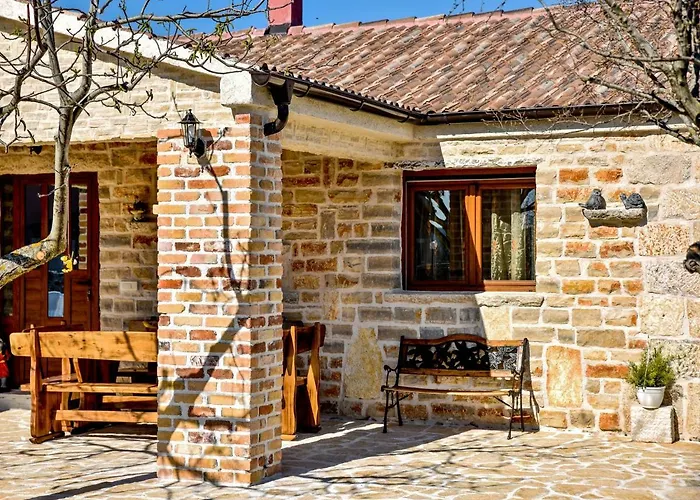 Anita 2 For 8 Persons With Pool Stankovci (Zadar)